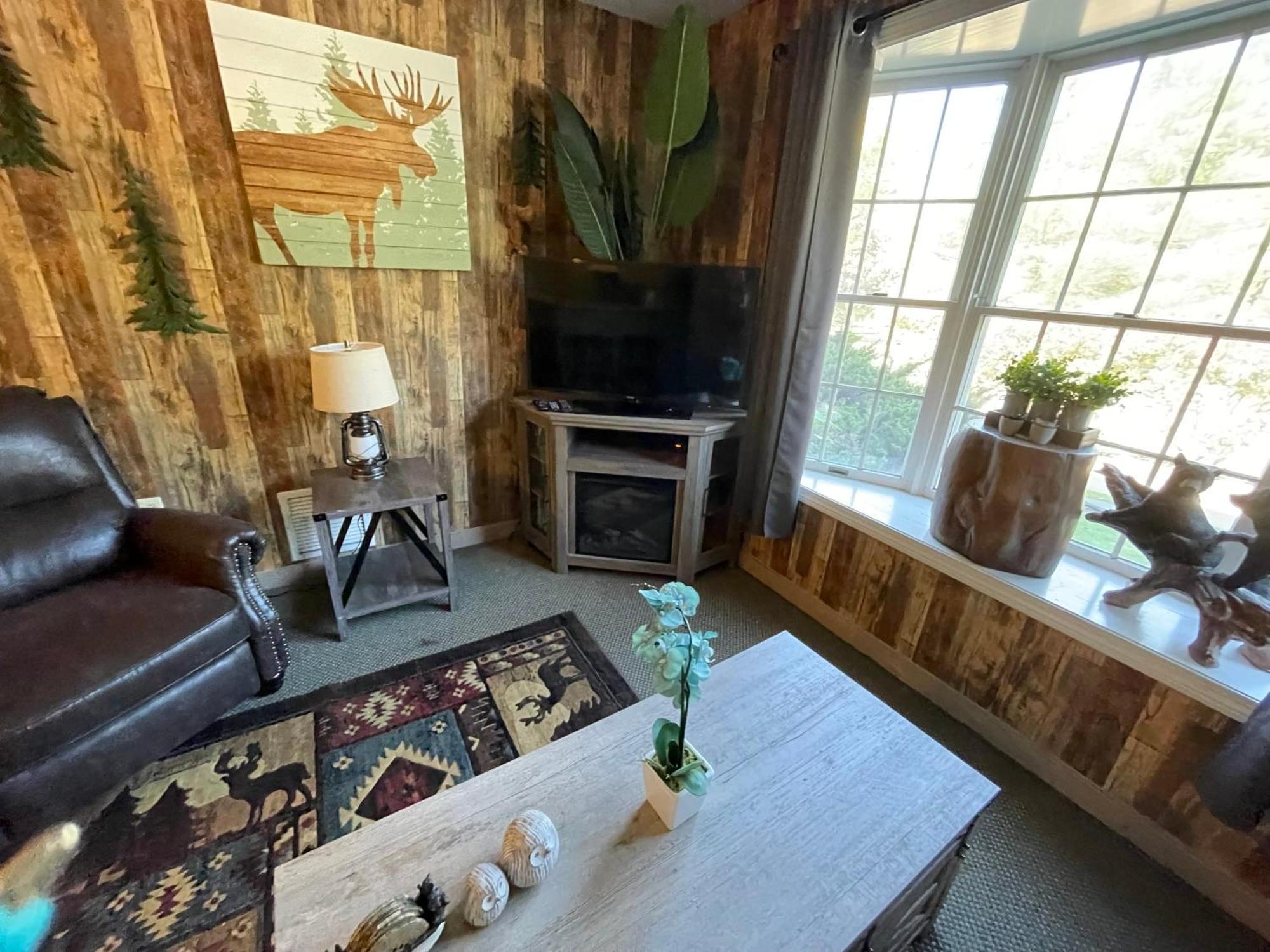 Gorgeous 1st Fl Mtn View Jiminy Sleeps 4 On Off Hancock